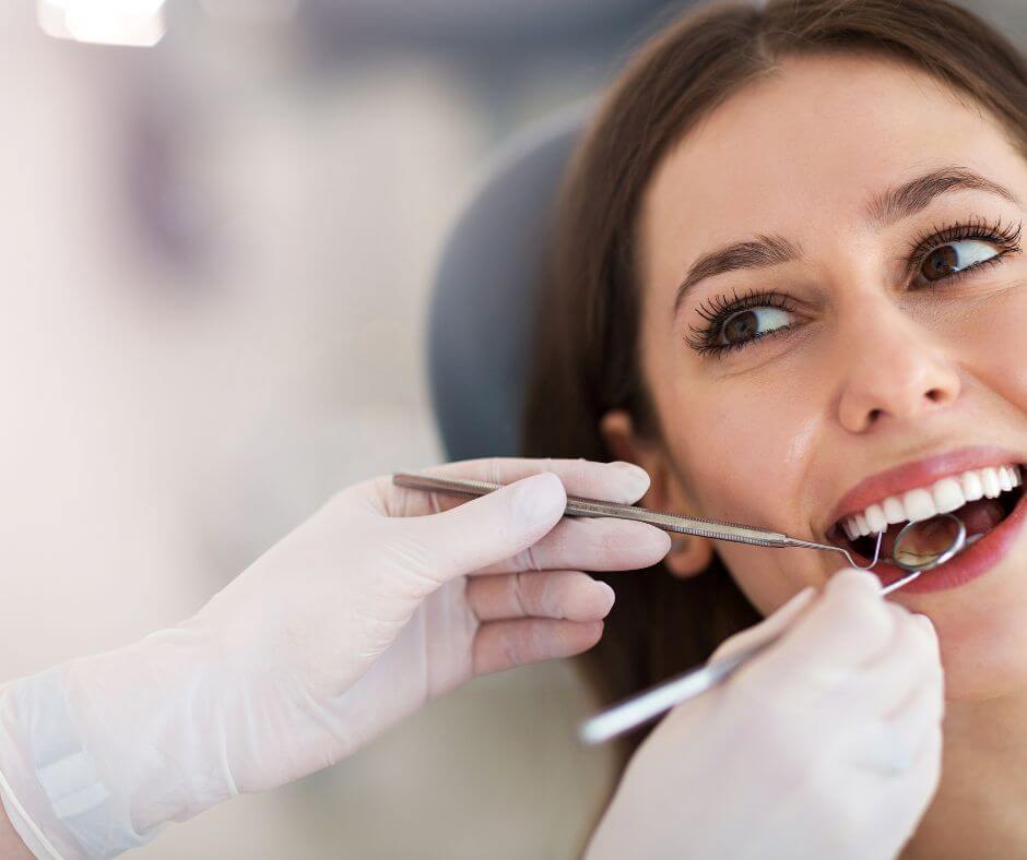 Read more about the article Kamień nazębny i jego znaczenie dla zdrowych zębów